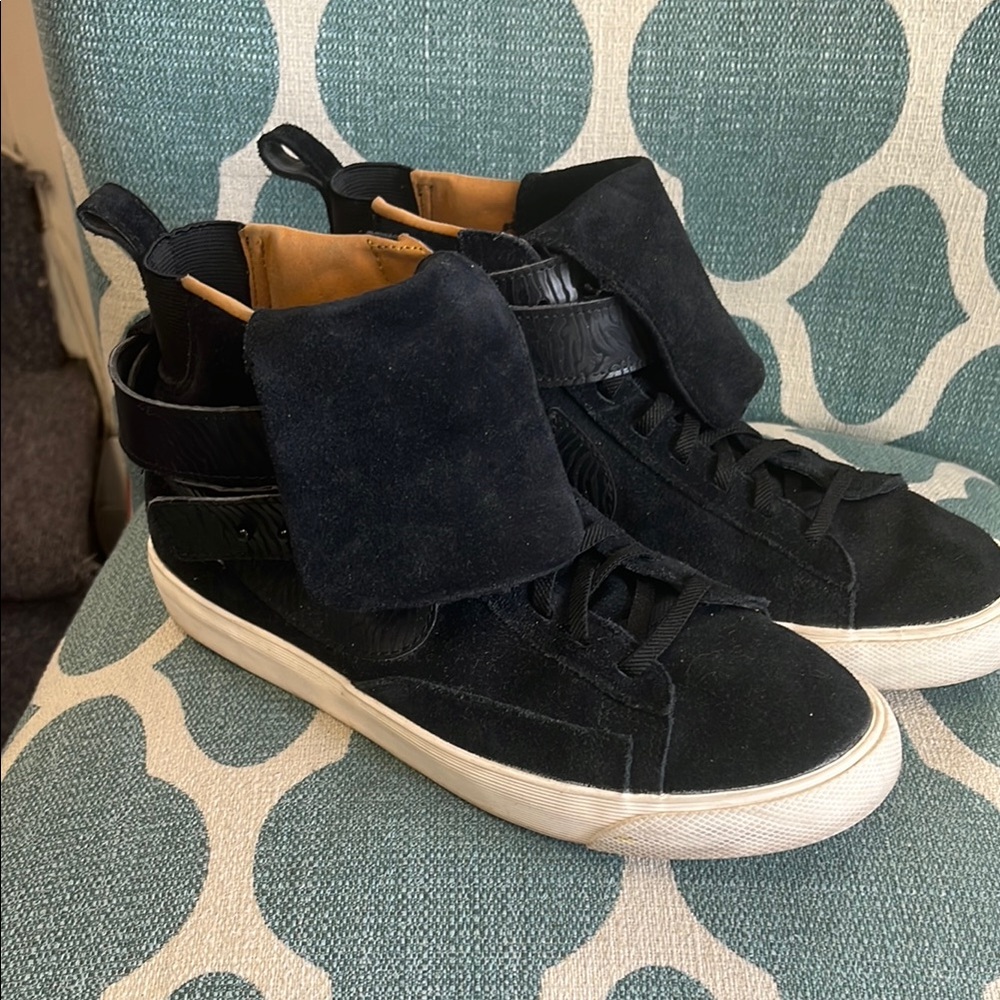 Nike blazer mid twist suede size 8